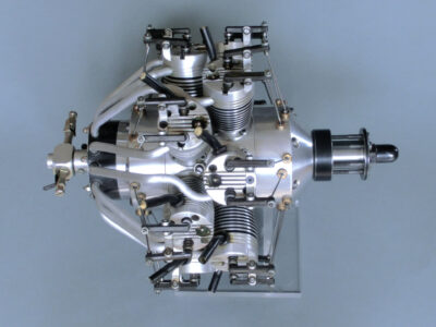 14 Zylinder Doppelsternmotor